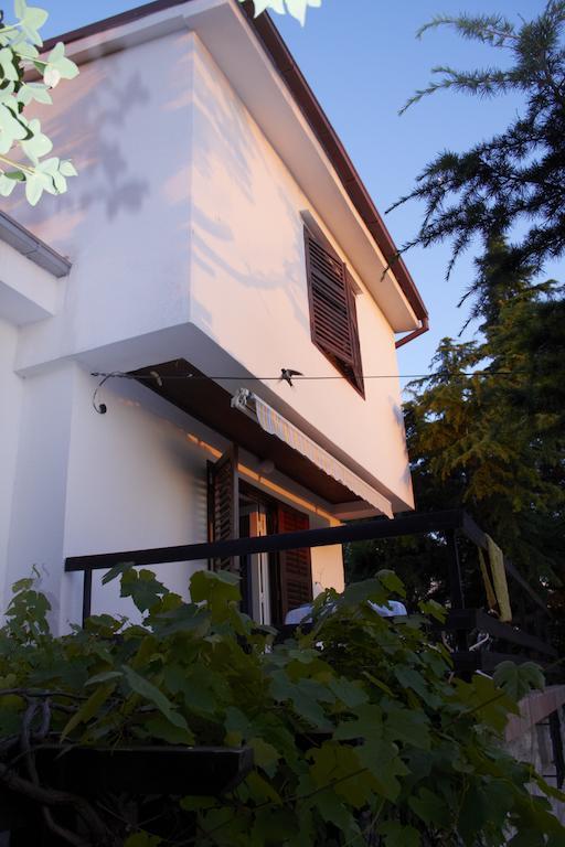 Holiday Home Luznar Klenovica Eksteriør billede