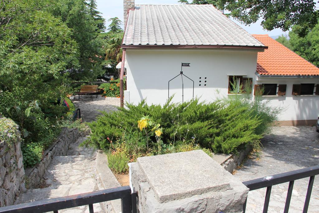 Holiday Home Luznar Klenovica Eksteriør billede