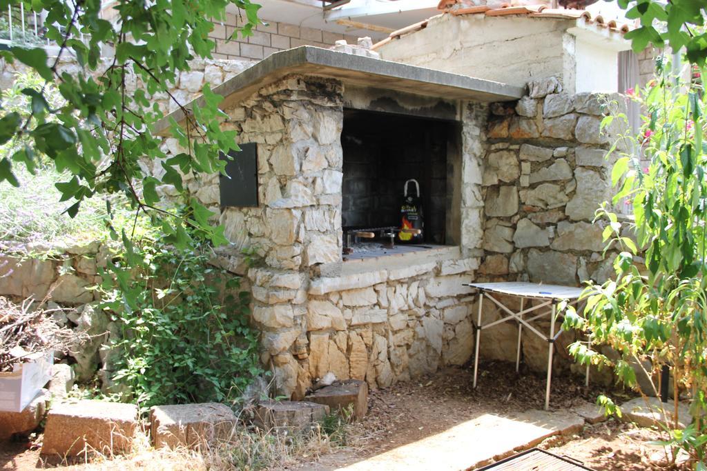 Holiday Home Luznar Klenovica Eksteriør billede
